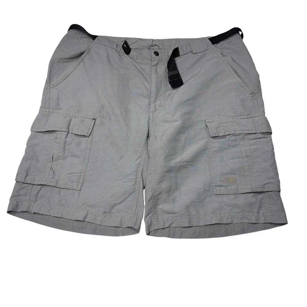 The North Face Mens Gray Nylon Cargo Hiking Shorts Built-in Belt W38 L10
